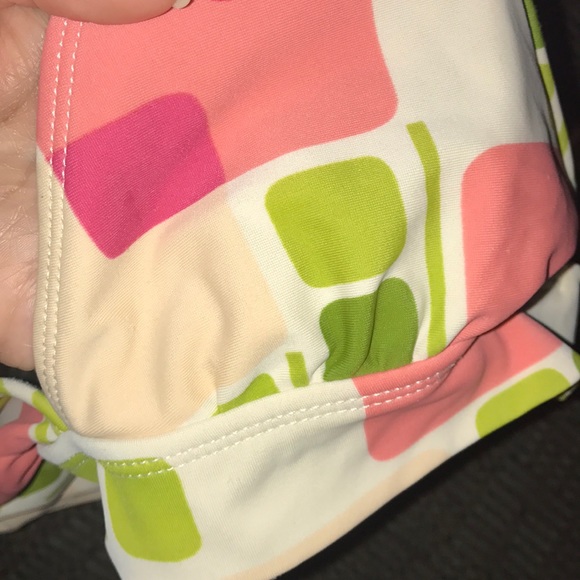 Split Swimsuit - Picture 6 of 6